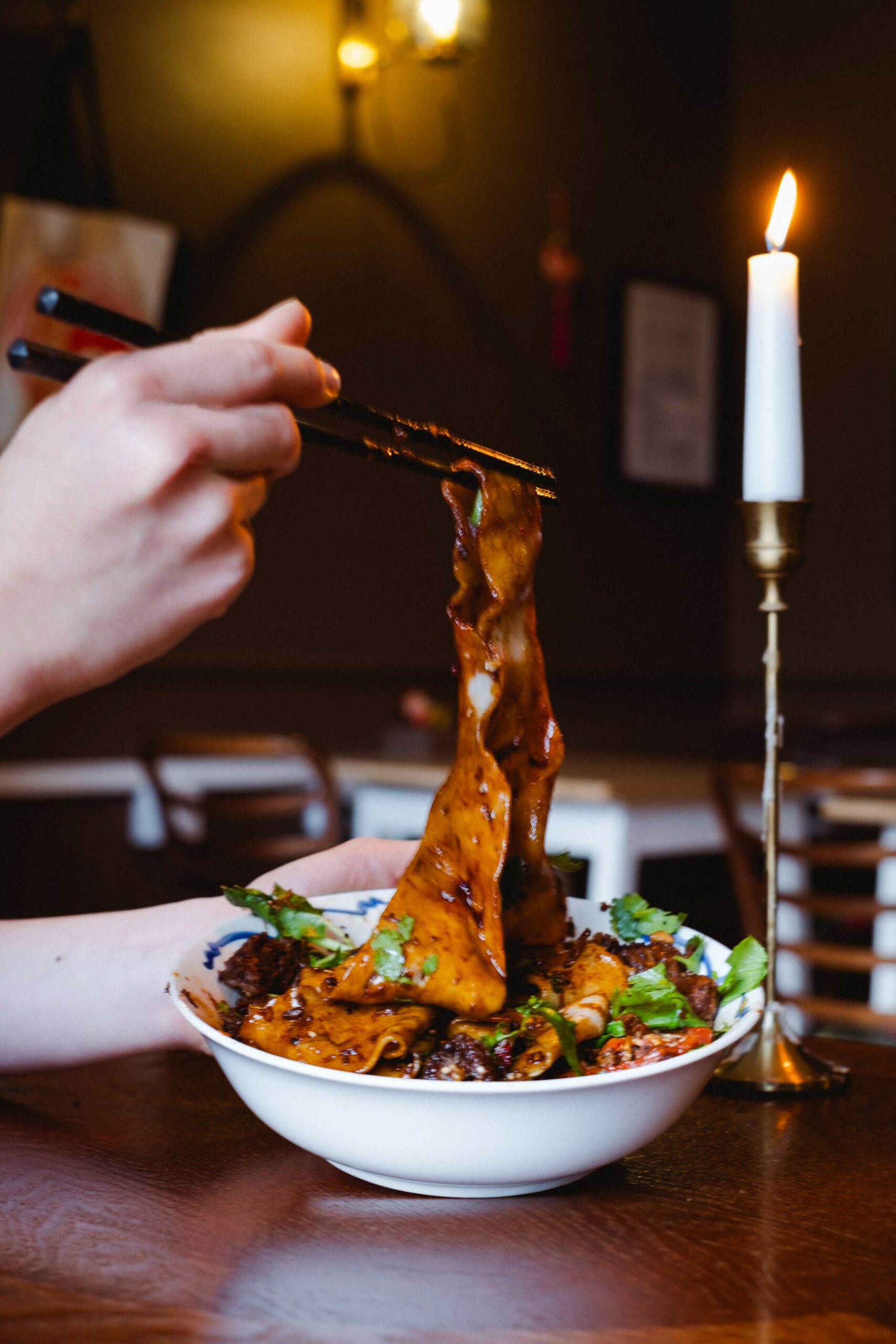 ANDO1630 Pomelo Edinburgh hand ripped noodles